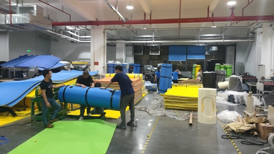 OEM Fast Delivery Floating Pad 3 Layer Thick Foam Float Mat Swimming Pool Lake