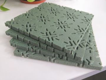 Shockproof 33kg/m3 Closed Cell Foam Artificial Turf Shock Pad