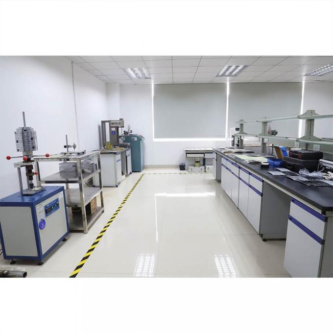 Wholesale Double Folding Sleep Mats White Aluminum Film Closed Cell IXPE XPE Foam Sleeping Pad for Waterproof Camping 2 Person 17