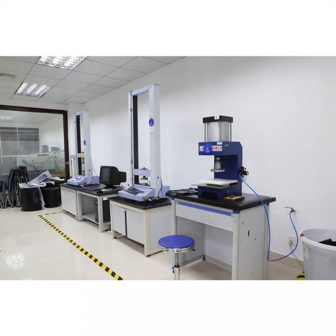 Wholesale Double Folding Sleep Mats White Aluminum Film Closed Cell IXPE XPE Foam Sleeping Pad for Waterproof Camping 2 Person 18